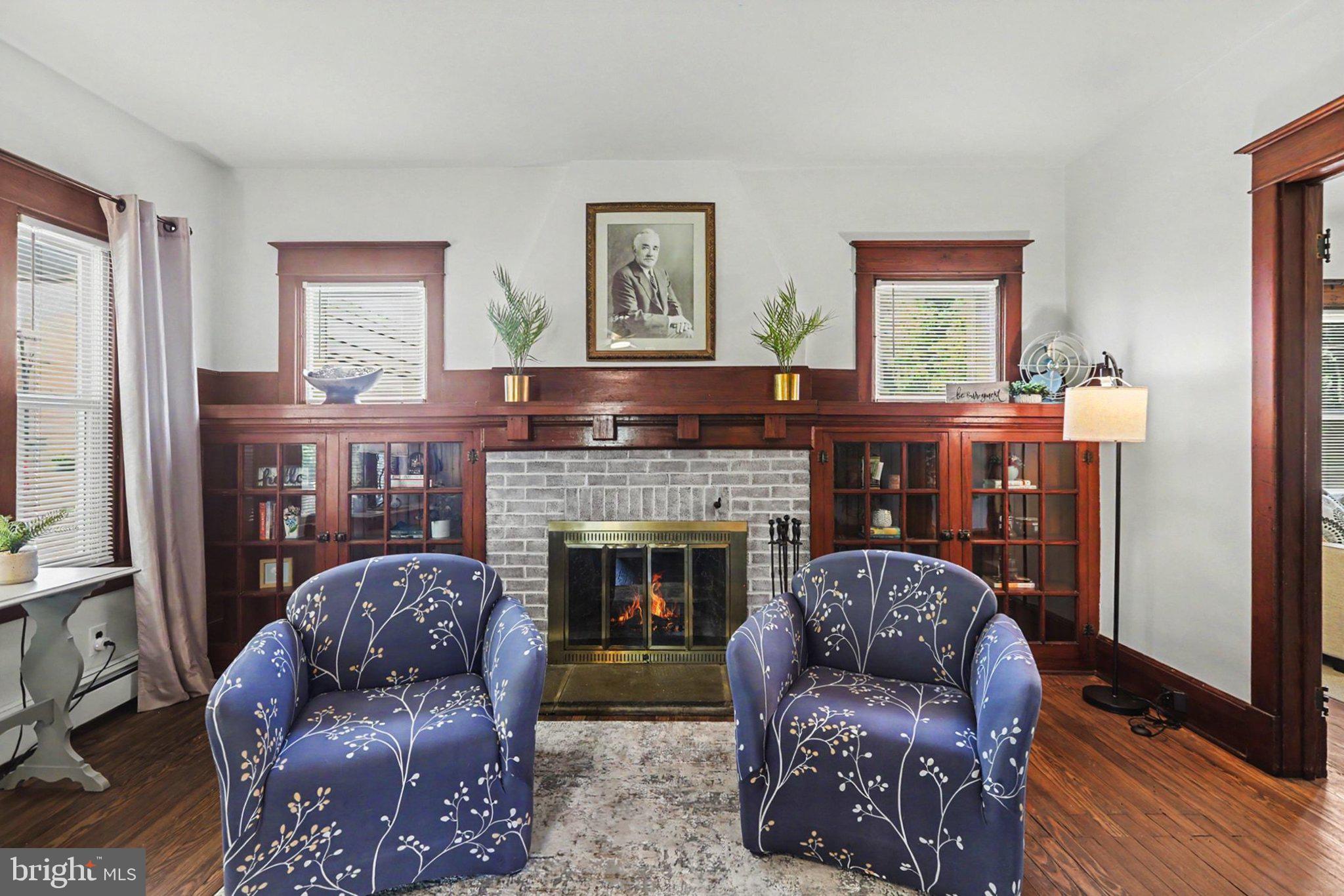 163 East Derry Road Hershey, PA 17033 - Photo 5 of 39 Sitting Area