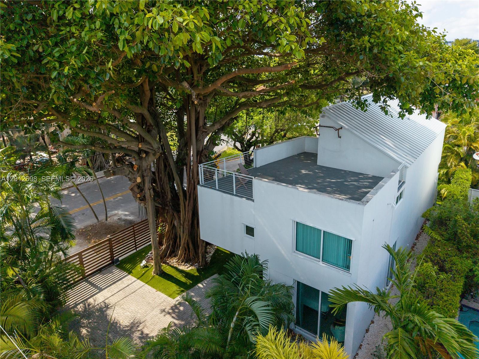 1898 Southwest 17th Street Miami, FL 33145 - Photo 50 of 66