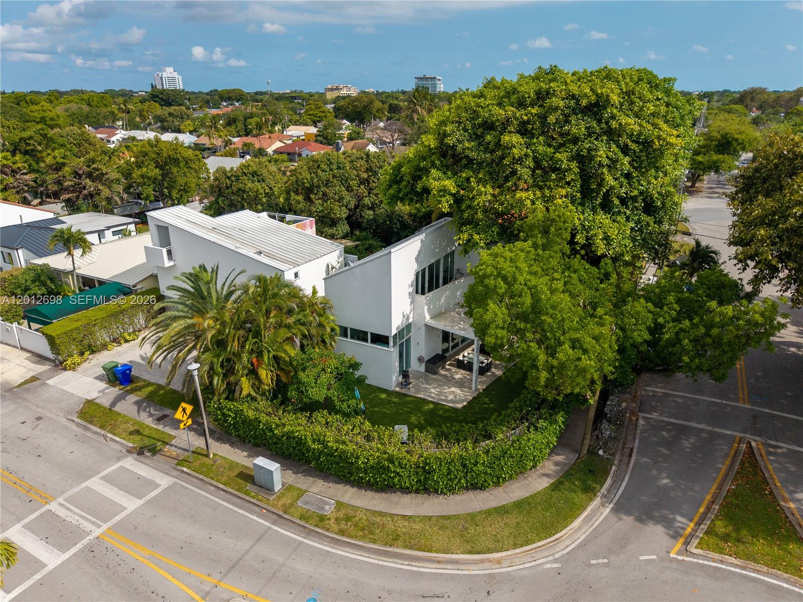 1898 Southwest 17th Street Miami, FL 33145 - Photo 61 of 66
