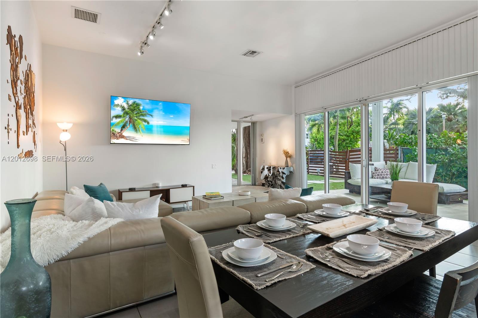 1898 Southwest 17th Street Miami, FL 33145 - Photo 7 of 66