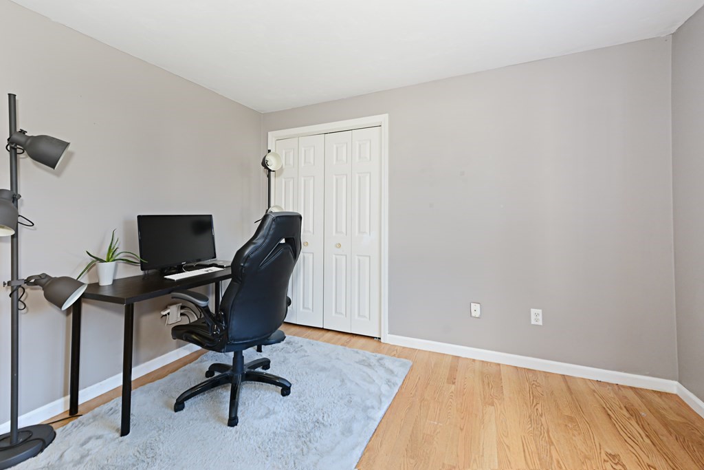15 Meadowsweet Road Shrewsbury, MA 01545 - Photo 18 of 34 Gallery Image 18