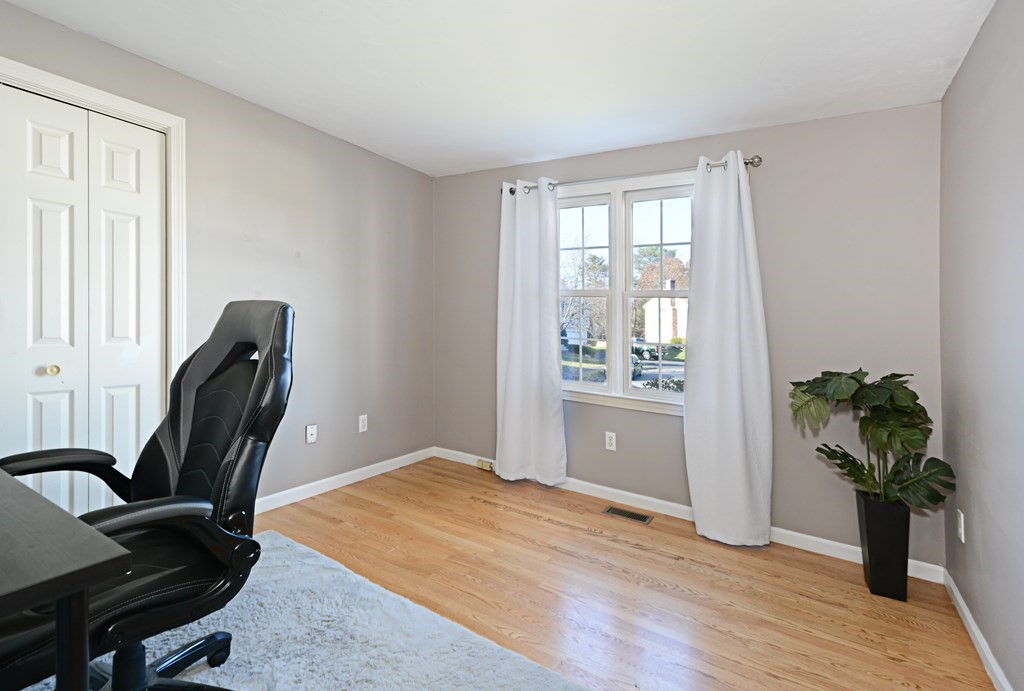 15 Meadowsweet Road Shrewsbury, MA 01545 - Photo 19 of 34 Gallery Image 19