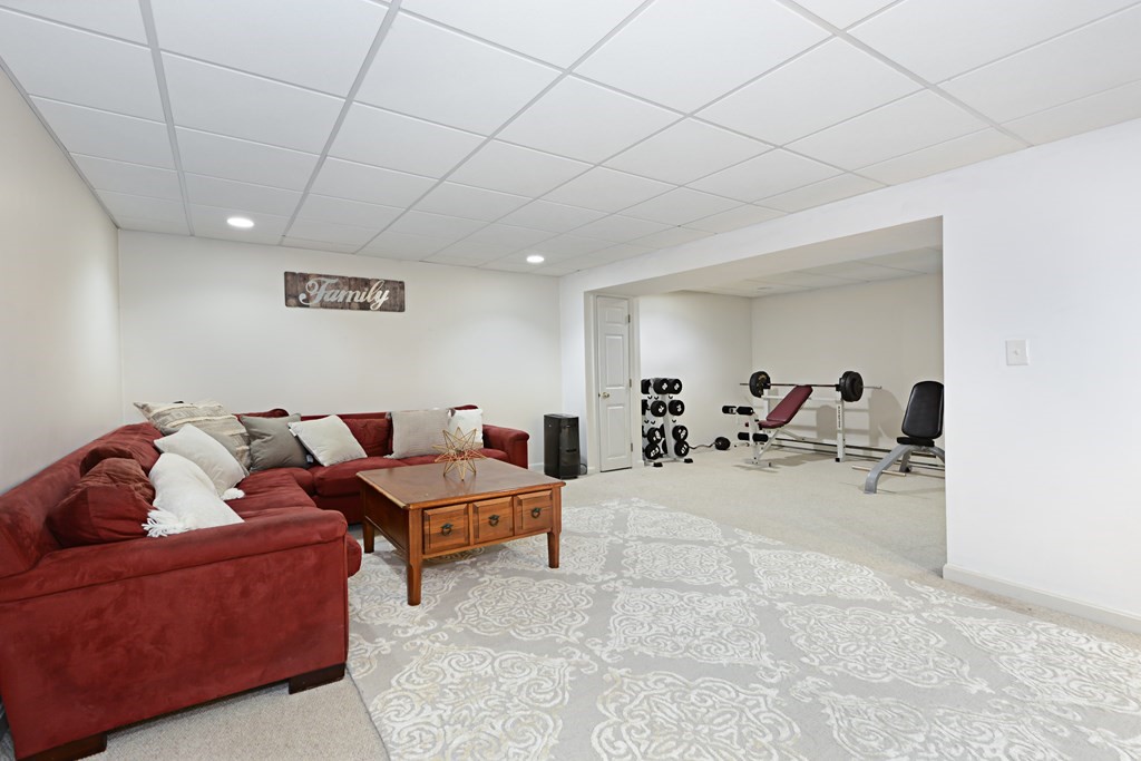 15 Meadowsweet Road Shrewsbury, MA 01545 - Photo 28 of 34 Gallery Image 28