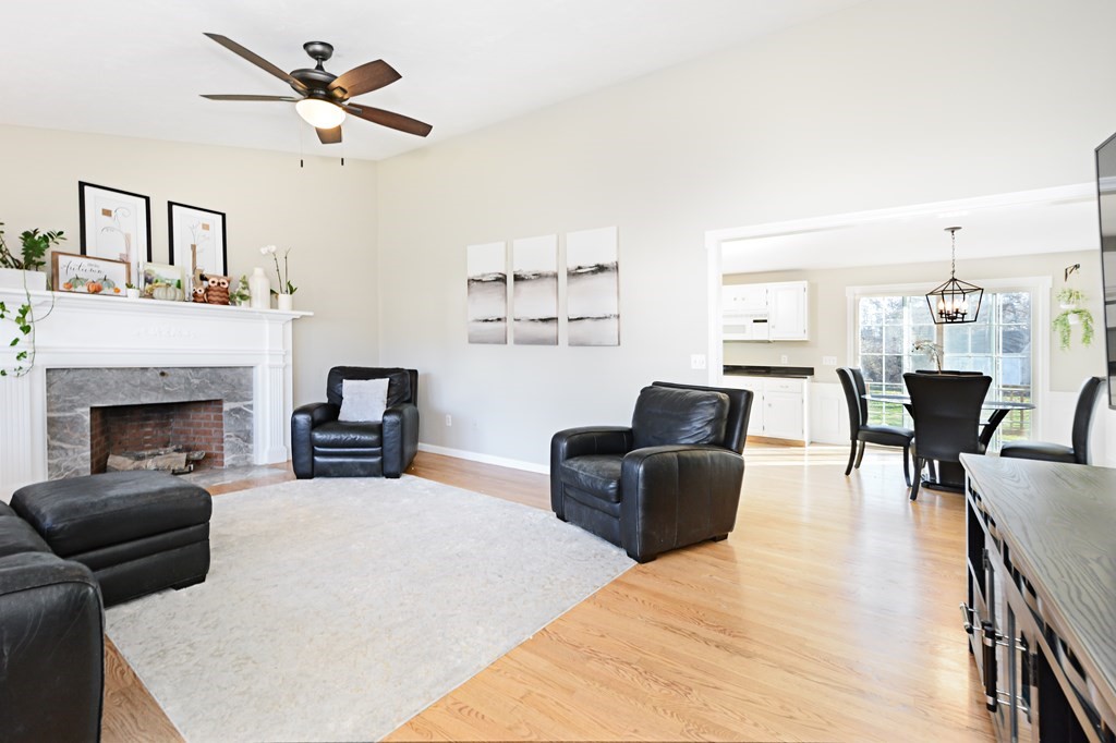 15 Meadowsweet Road Shrewsbury, MA 01545 - Photo 9 of 34 Gallery Image 9