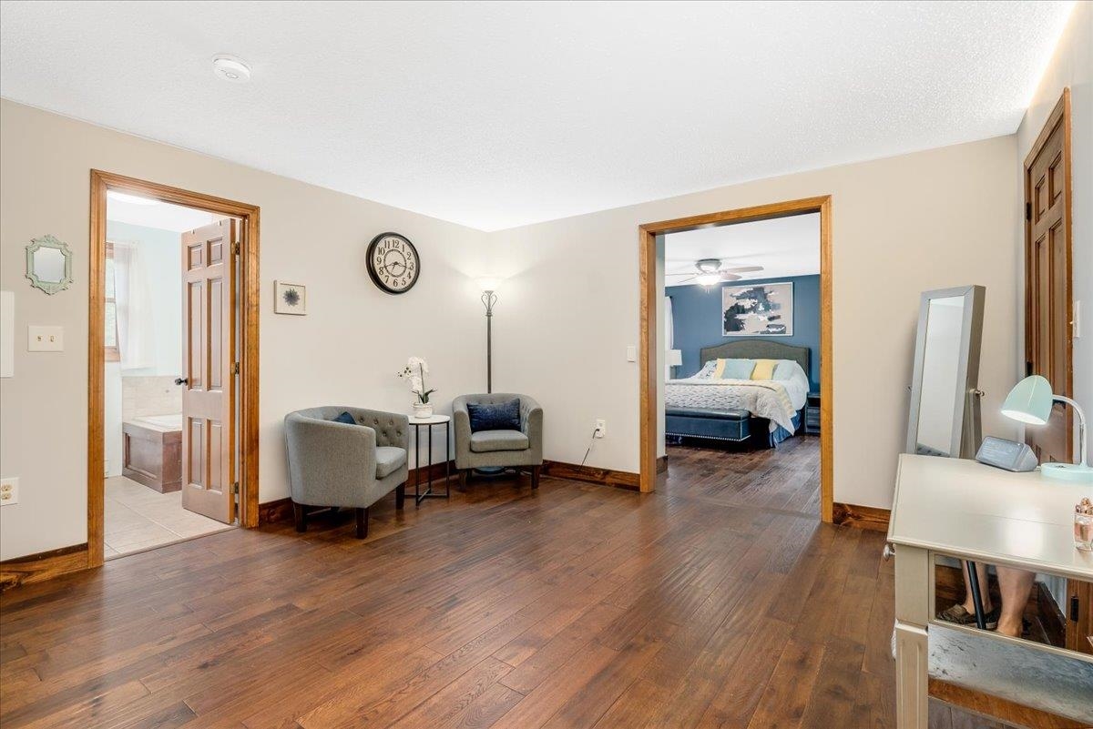 75 Lawrence Road Merrimack, NH 03054 - Photo 22 of 48