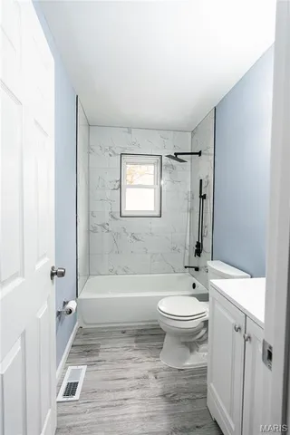 $329,000 | 210 San Jose Court, O'Fallon, MO 63366