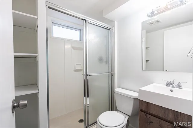 $329,000 | 210 San Jose Court, O'Fallon, MO 63366