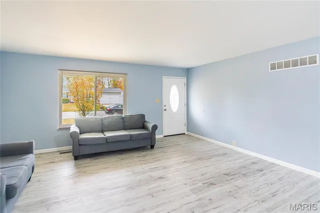 $329,000 | 210 San Jose Court, O'Fallon, MO 63366