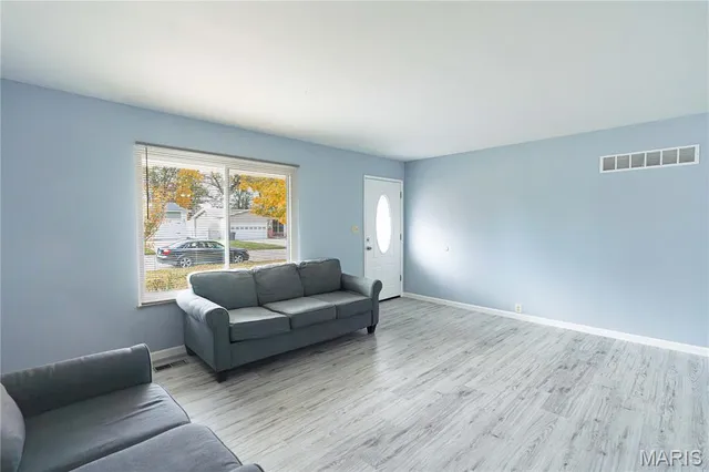 $329,000 | 210 San Jose Court, O'Fallon, MO 63366