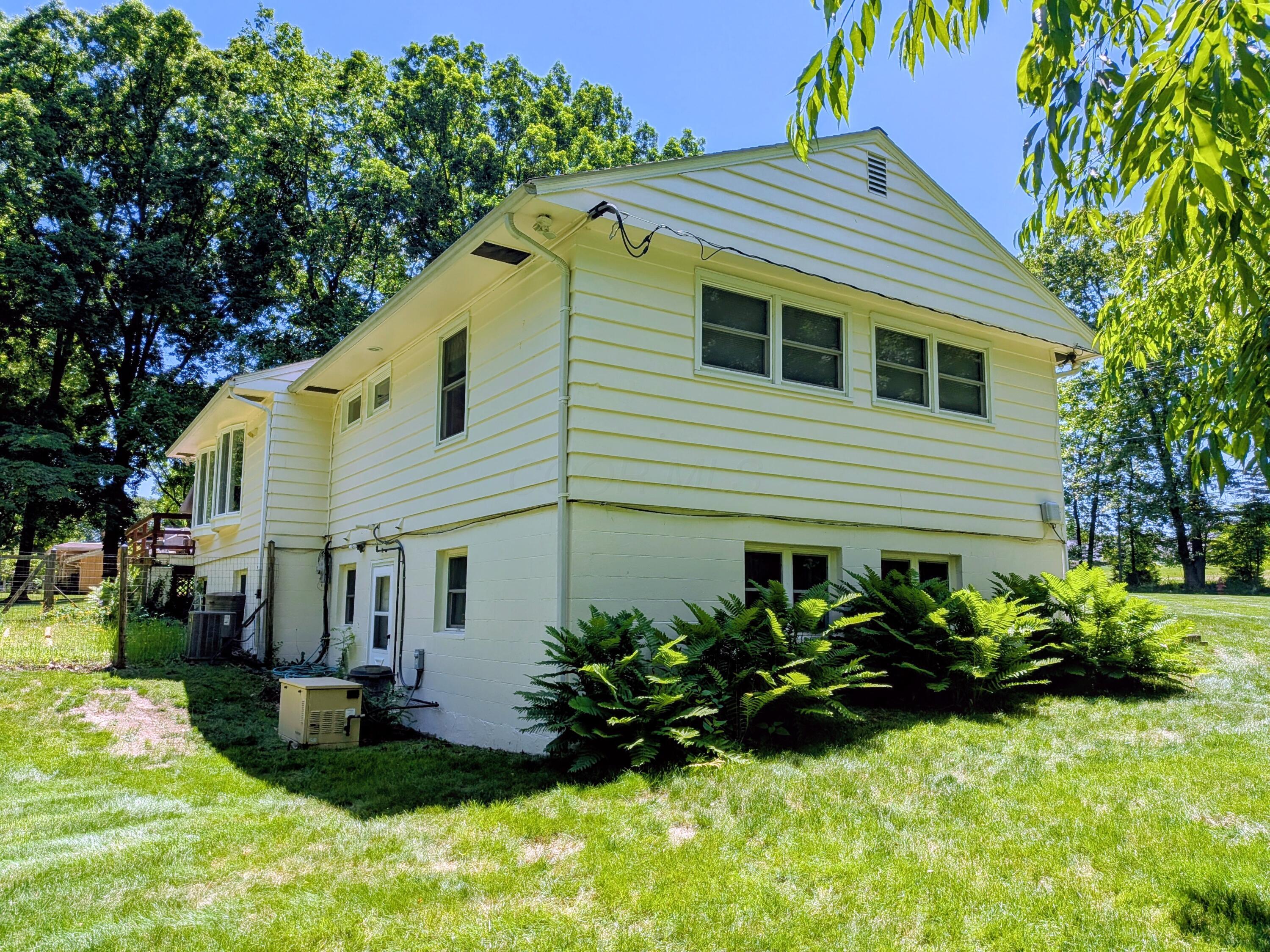 1395 New Gambier Road Mount Vernon, OH 43050 - Photo 40 of 43