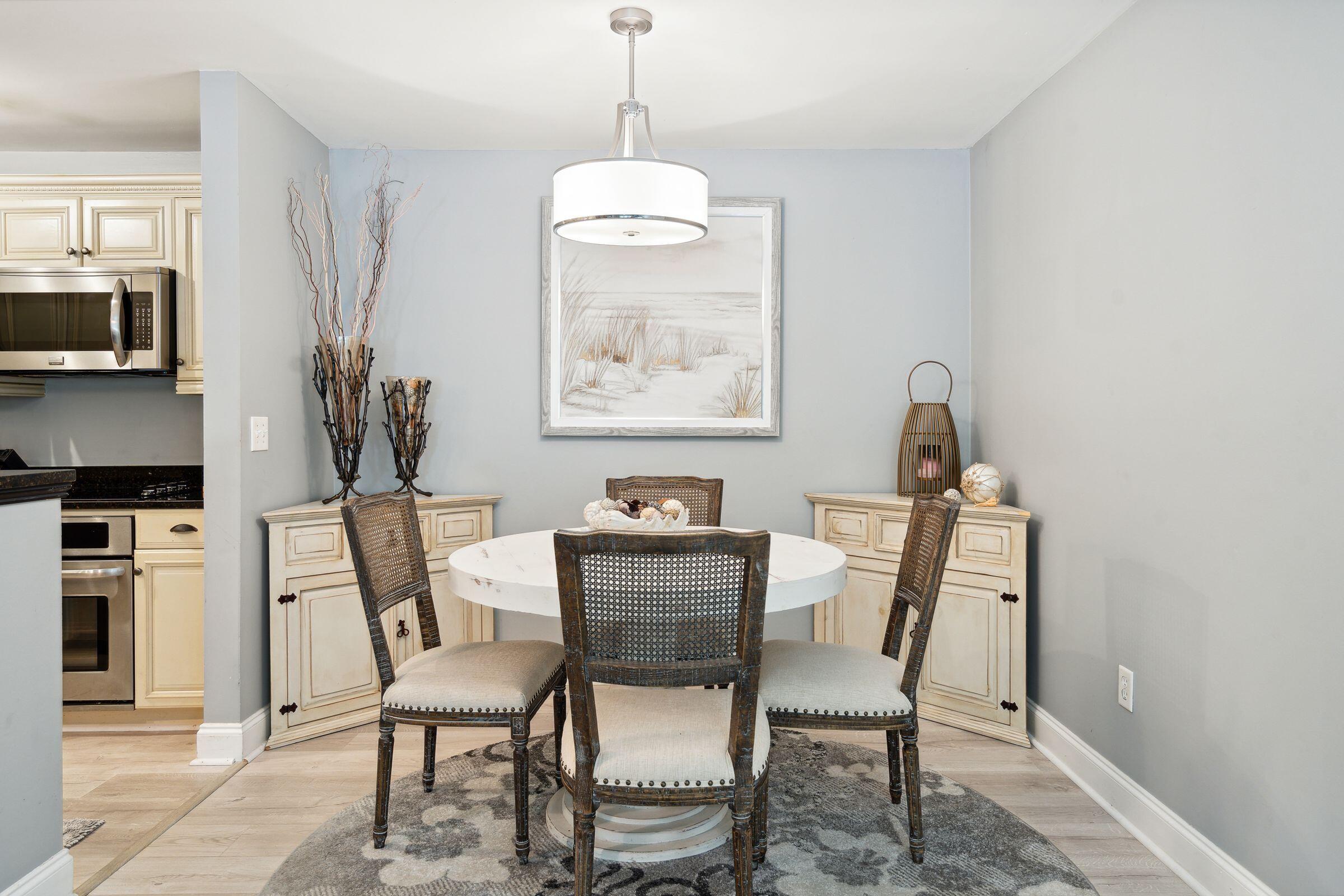 2011 North Highway 17, Unit 2300A Mount Pleasant, SC 29466 - Photo 9 of 31 2011NHighway17Unit2300A-KeenEyeMarketing