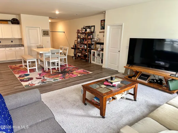 $2,300 | 1002 Rodanthe Drive, New Bern, NC 28562