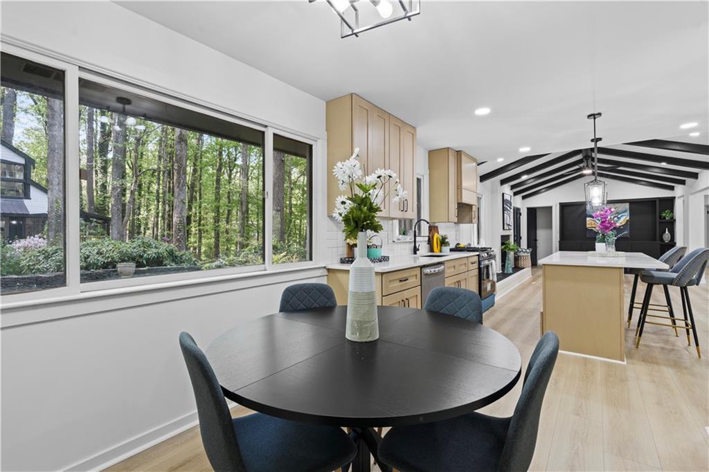 5253 Oxbow Road Stone Mountain, GA 30087 - Photo 22 of 103