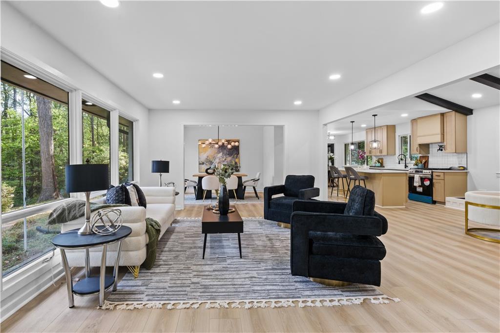 5253 Oxbow Road Stone Mountain, GA 30087 - Photo 5 of 103