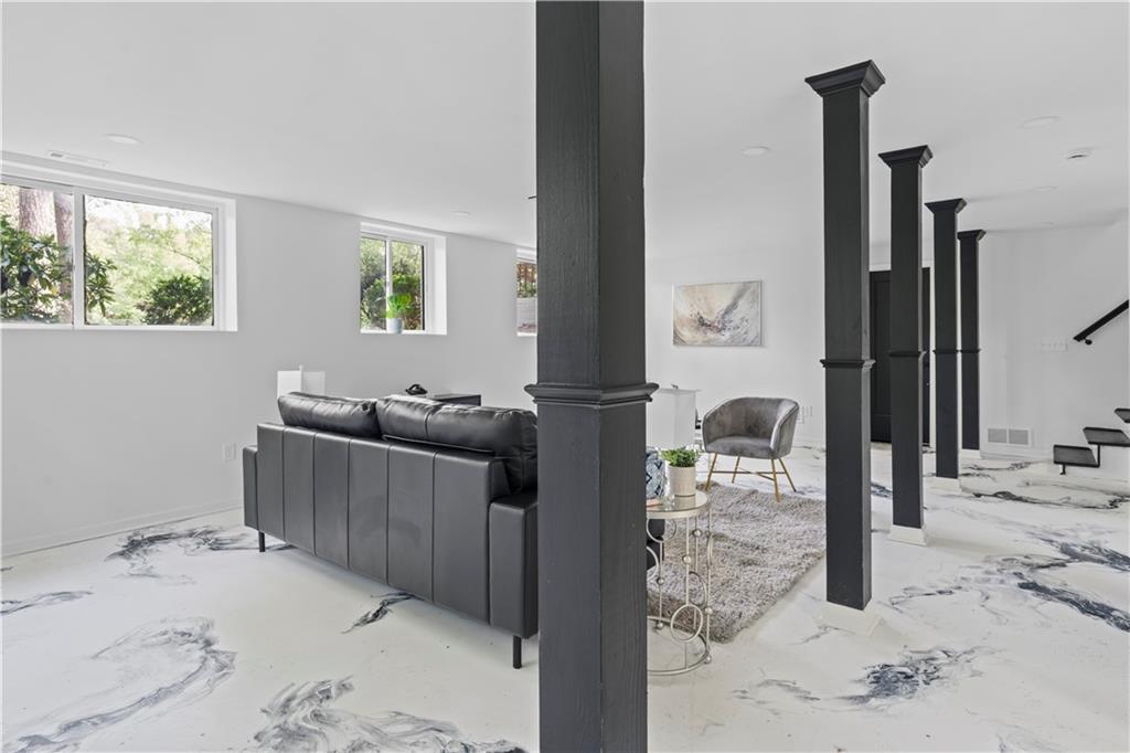 5253 Oxbow Road Stone Mountain, GA 30087 - Photo 65 of 103