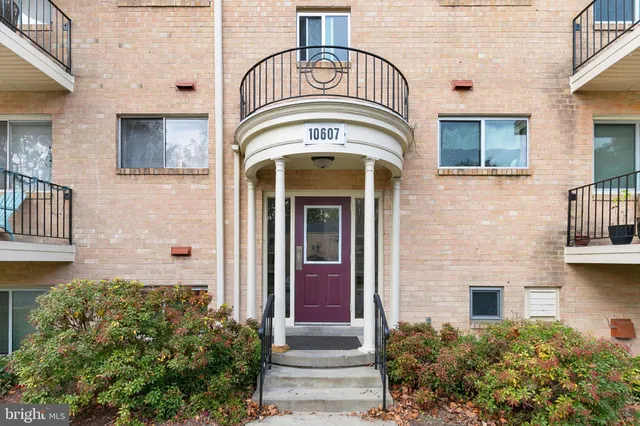 $350,000 | 10607 Montrose Avenue, Unit M202, Bethesda, MD 20814