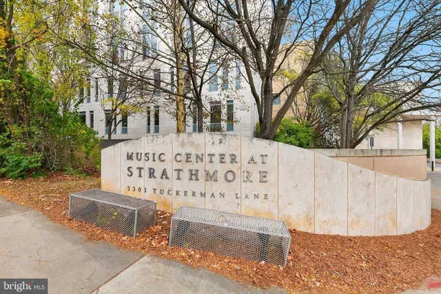 $350,000 | 10607 Montrose Avenue, Unit M202, Bethesda, MD 20814