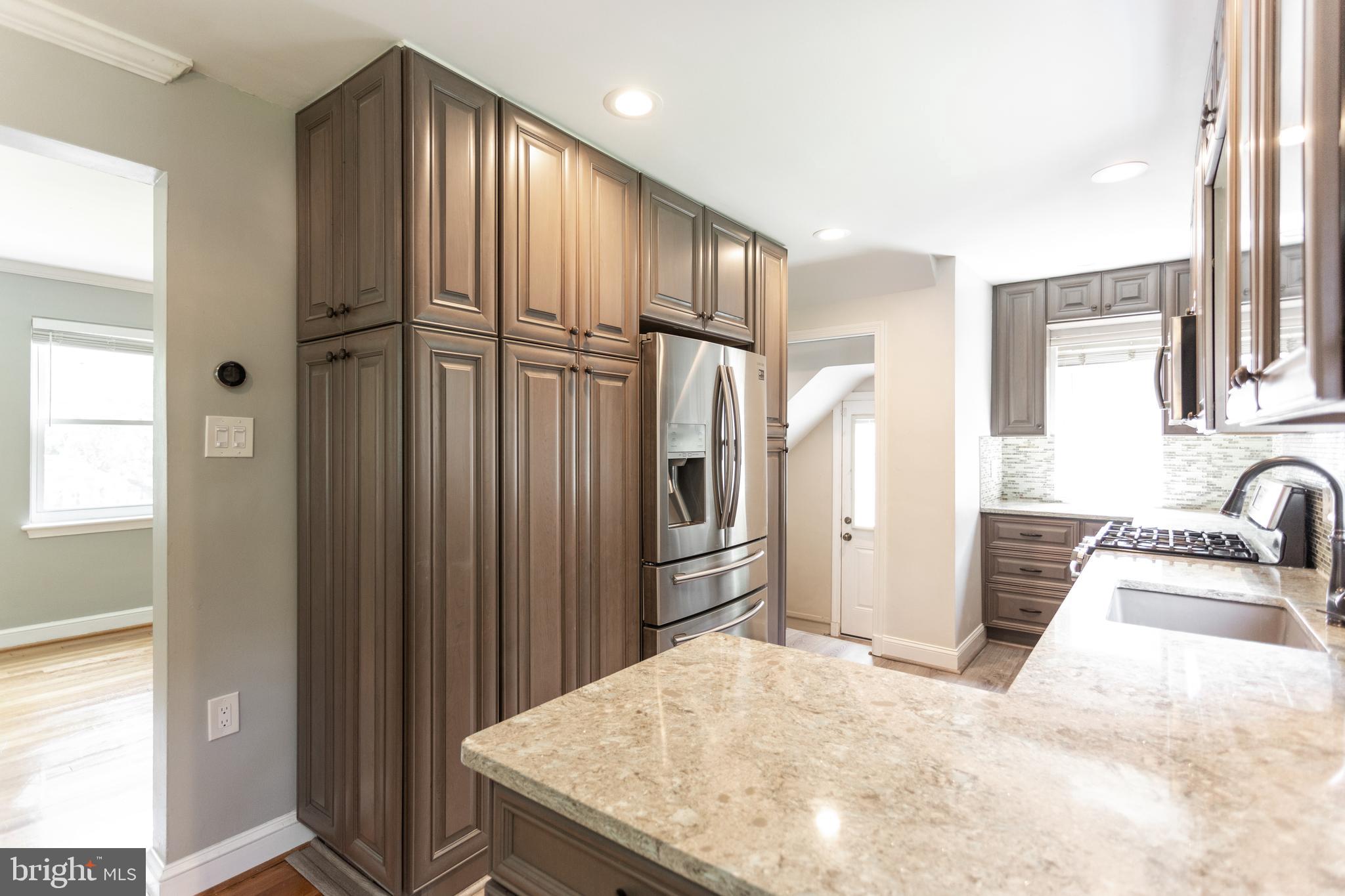 311 Marvin Road Silver Spring, MD 20901 - Photo 11 of 37