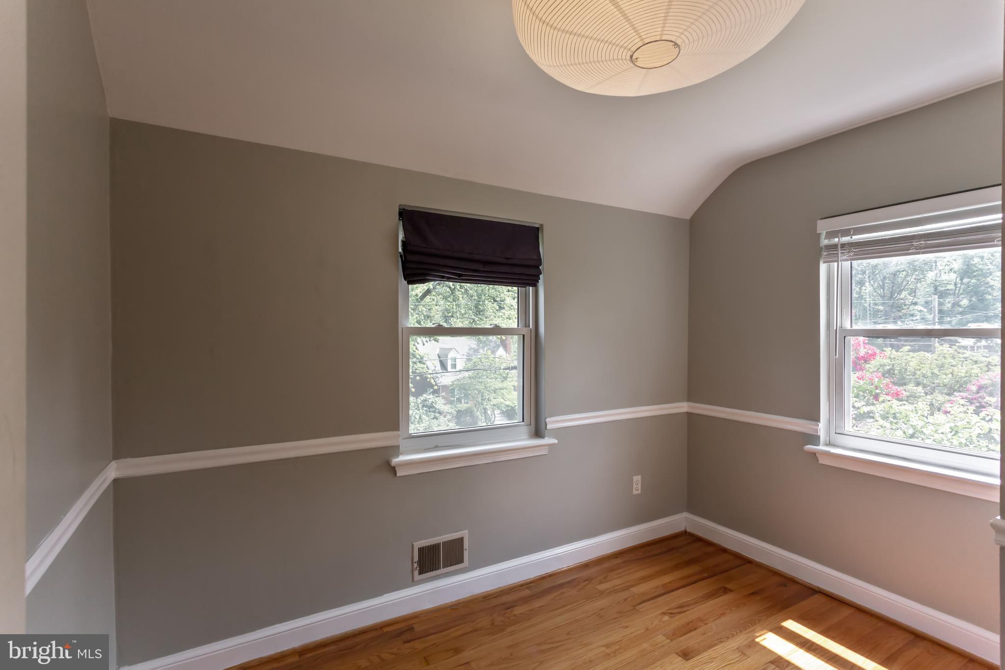 311 Marvin Road Silver Spring, MD 20901 - Photo 18 of 37
