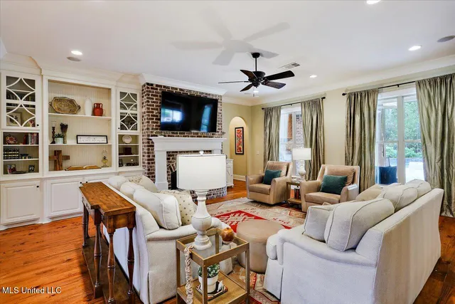 $975,500 | 204 St Charlotte Cove, Madison, MS 39110