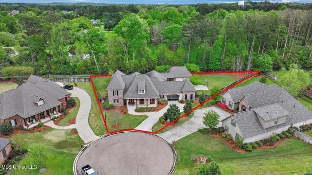 $975,500 | 204 St Charlotte Cove, Madison, MS 39110