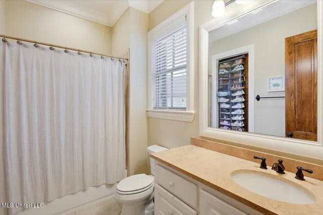 $975,500 | 204 St Charlotte Cove, Madison, MS 39110