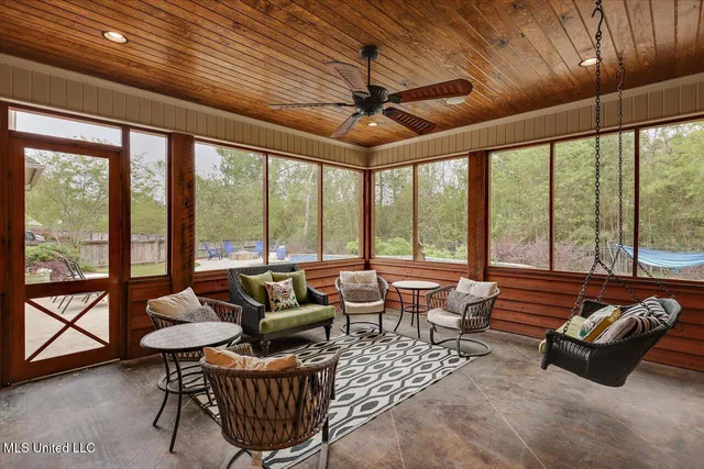 $975,500 | 204 St Charlotte Cove, Madison, MS 39110