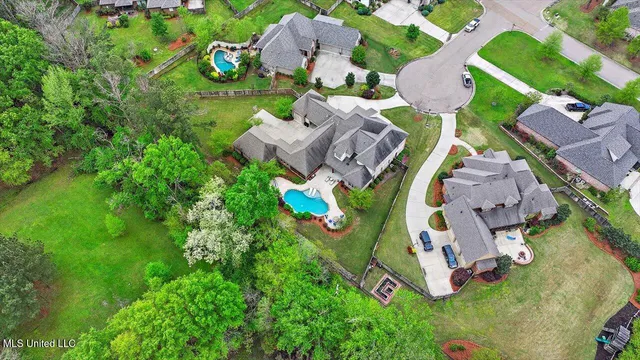 $975,500 | 204 St Charlotte Cove, Madison, MS 39110