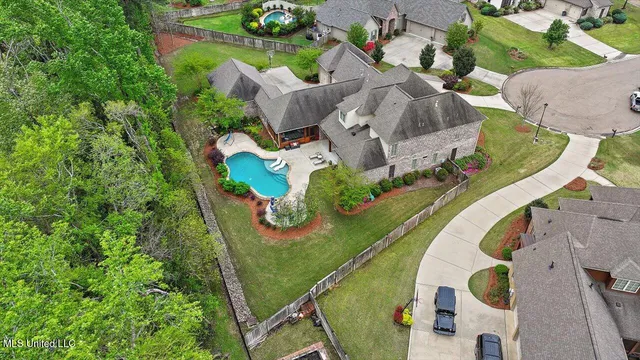 $975,500 | 204 St Charlotte Cove, Madison, MS 39110