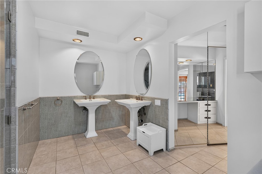 10401 Wystone Avenue Porter Ranch, CA 91326 - Photo 37 of 62
