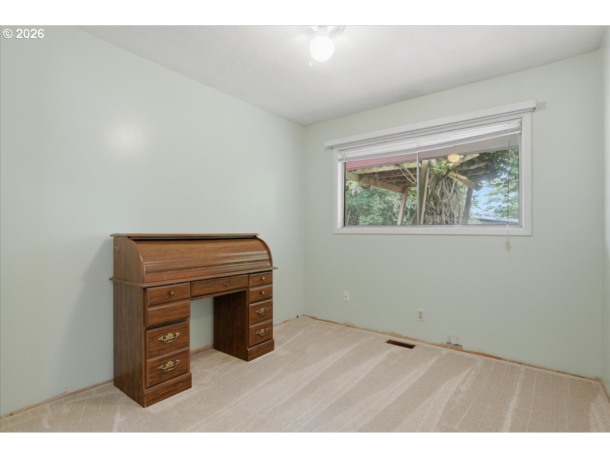 10834 Southeast Long Street Portland, OR 97266 - Photo 21 of 38