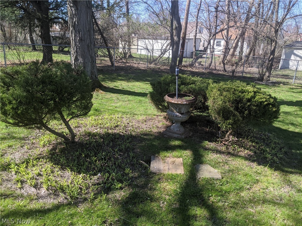 4065 Colony Road South Euclid, OH 44121 - Photo 32 of 35
