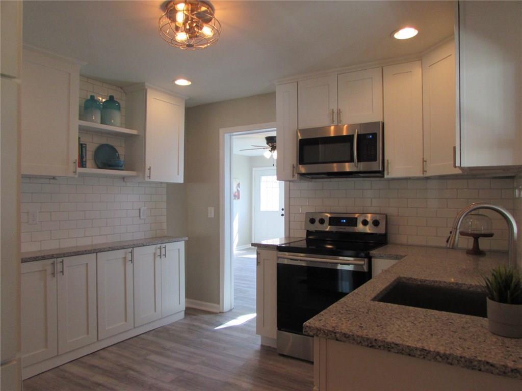 1831 North Riley Avenue Indianapolis, IN 46218 - Photo 3 of 24 Gallery Image 3