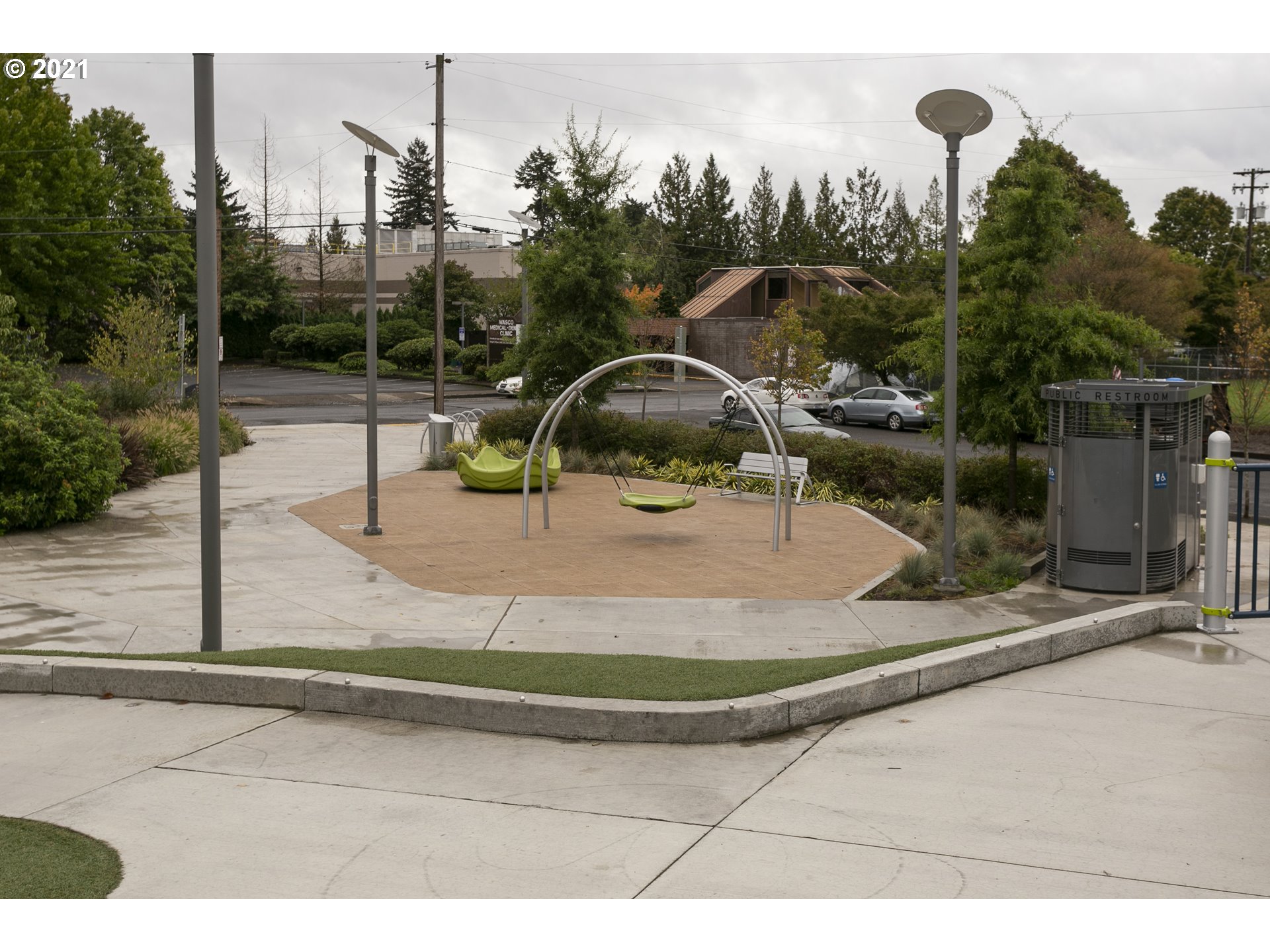 10345 Northeast Clackamas Street, Unit 2 Portland, OR 97220 - Photo 27 of 28 a view of a park with large tree