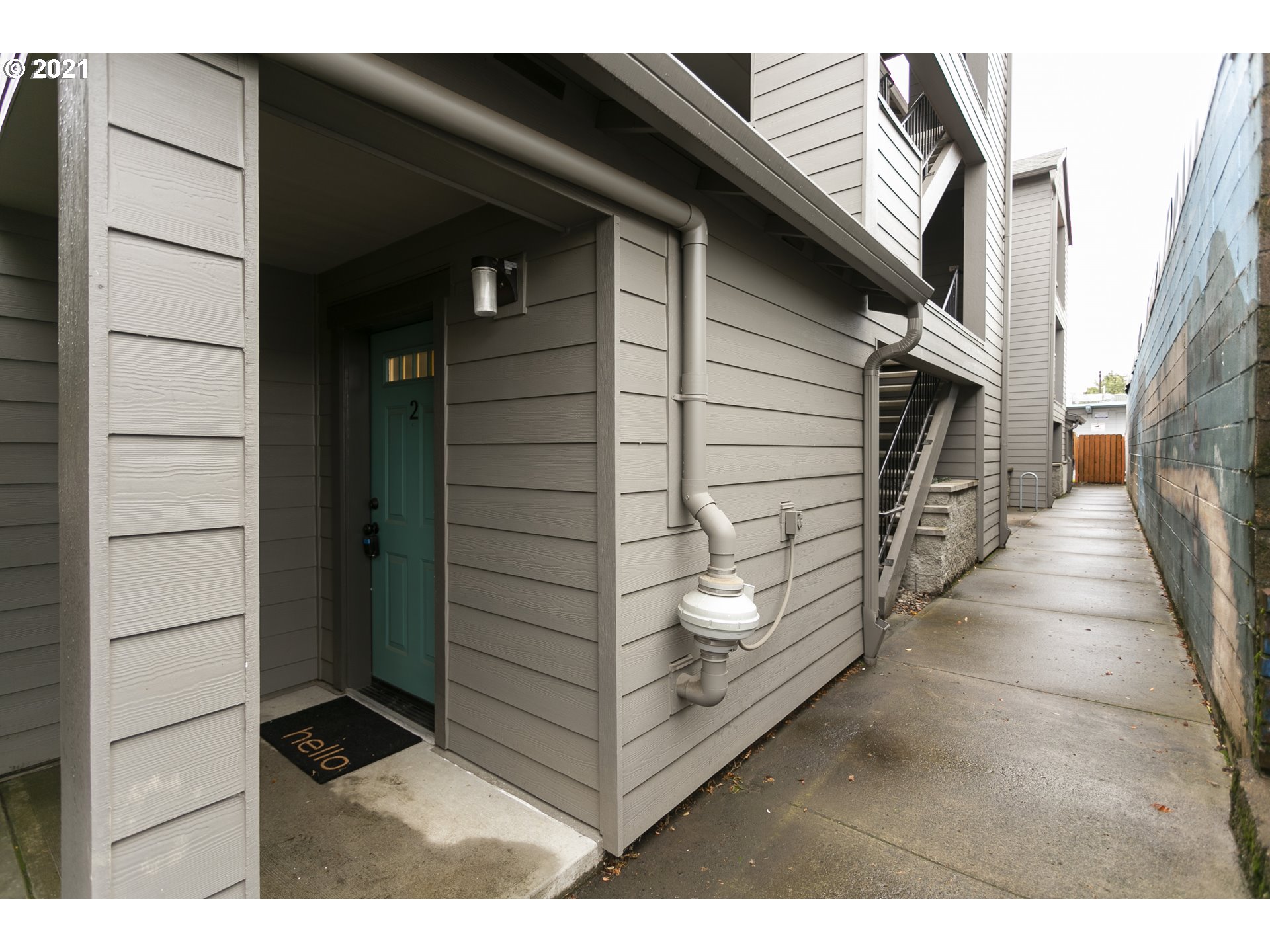 10345 Northeast Clackamas Street, Unit 2 Portland, OR 97220 - Photo 4 of 28 a view of an outdoor space