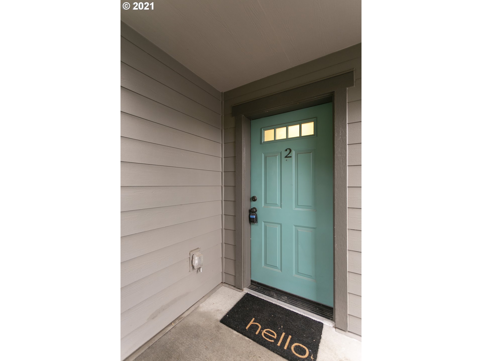 10345 Northeast Clackamas Street, Unit 2 Portland, OR 97220 - Photo 5 of 28 a view of an entryway door