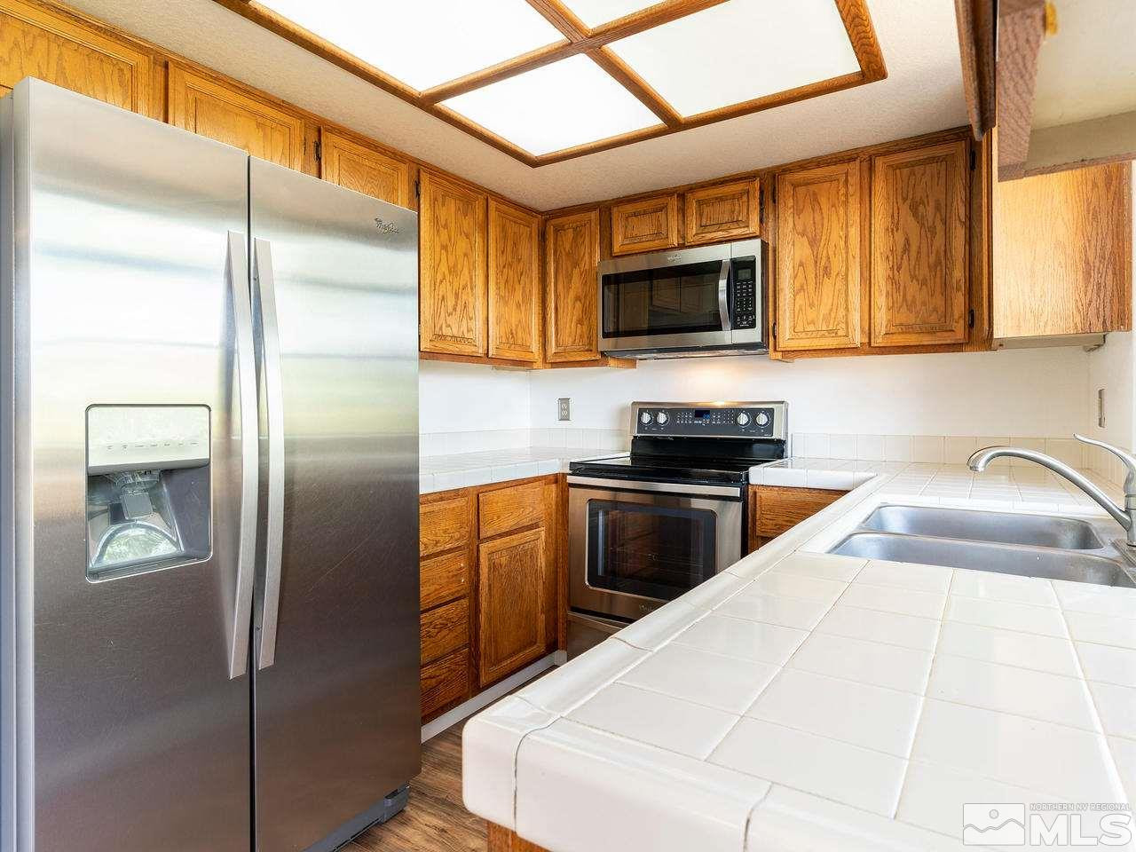 3473 Ridgecrest Drive Reno, NV 89512 - Photo 5 of 16 Photo 5