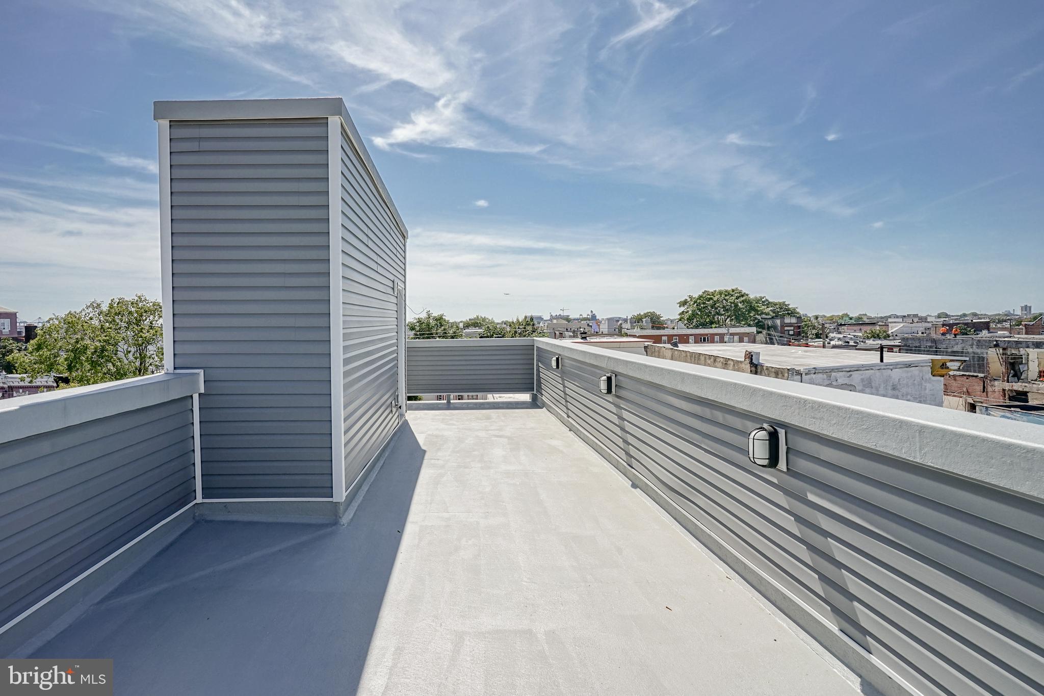 542 Pierce Street Philadelphia, PA 19148 - Photo 32 of 36 a view of a terrace view