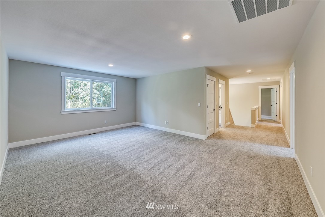 34722 Pilot Point Road Northeast Kingston, WA 98346 - Photo 14 of 25 Gallery Image 14