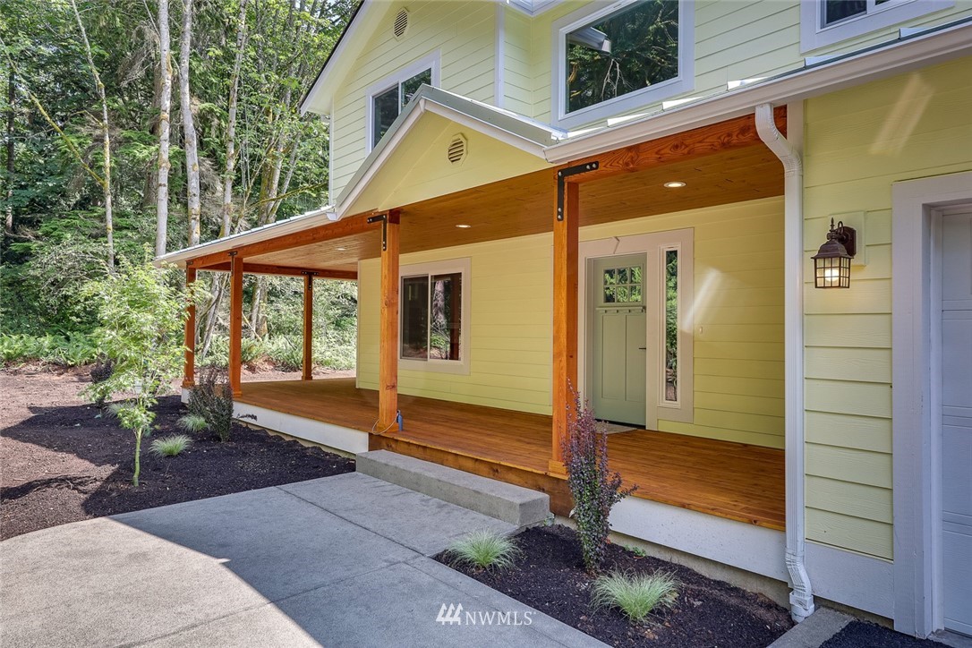 34722 Pilot Point Road Northeast Kingston, WA 98346 - Photo 3 of 25 Gallery Image 3