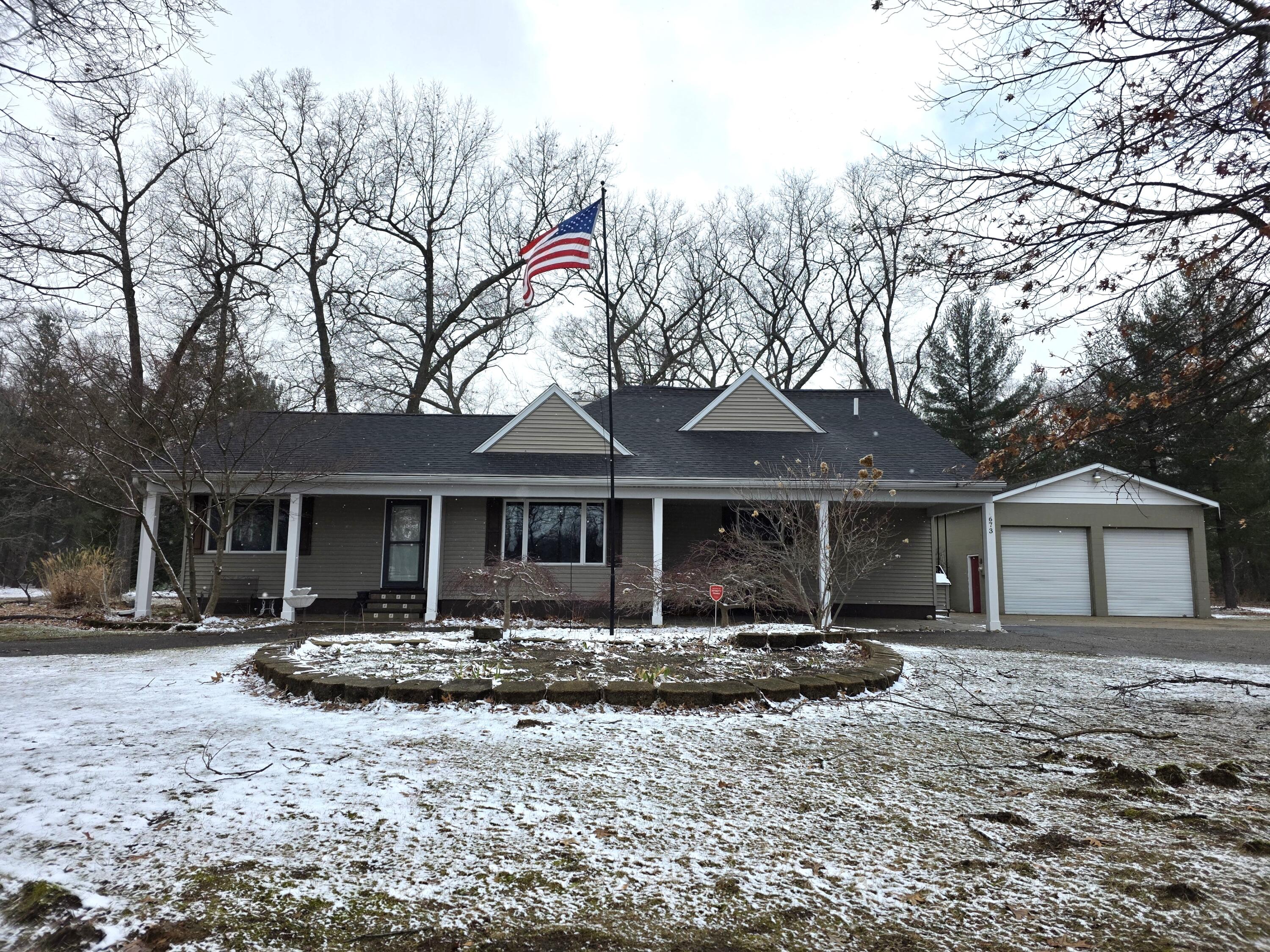 673 South Wolf Lake Road Muskegon, MI 49442 - Photo 2 of 46 20260316_161613