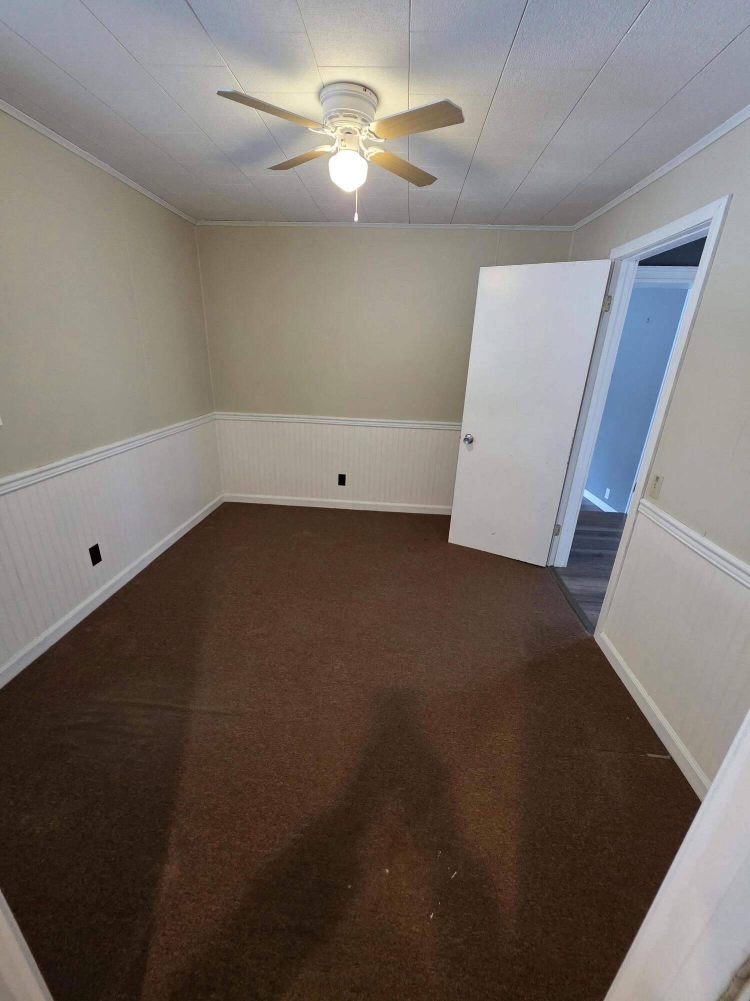 673 South Wolf Lake Road Muskegon, MI 49442 - Photo 31 of 46 20260316_162550