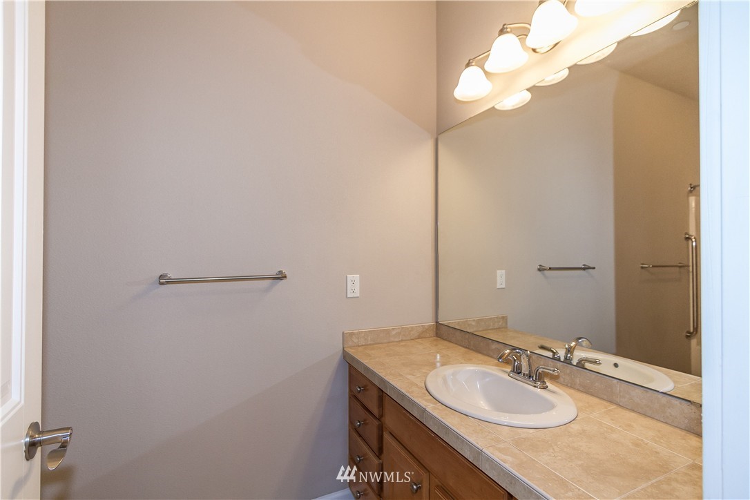 3087 Ridge View Place DuPont, WA 98327 - Photo 14 of 18 Gallery Image 14
