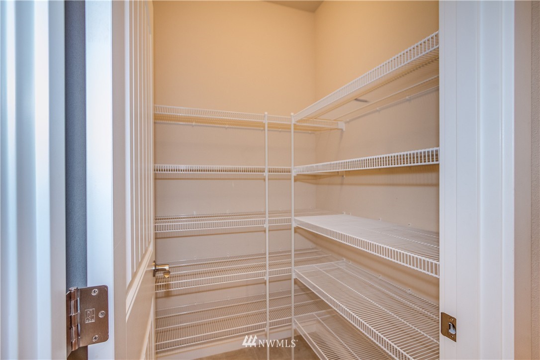3087 Ridge View Place DuPont, WA 98327 - Photo 7 of 18 Gallery Image 7