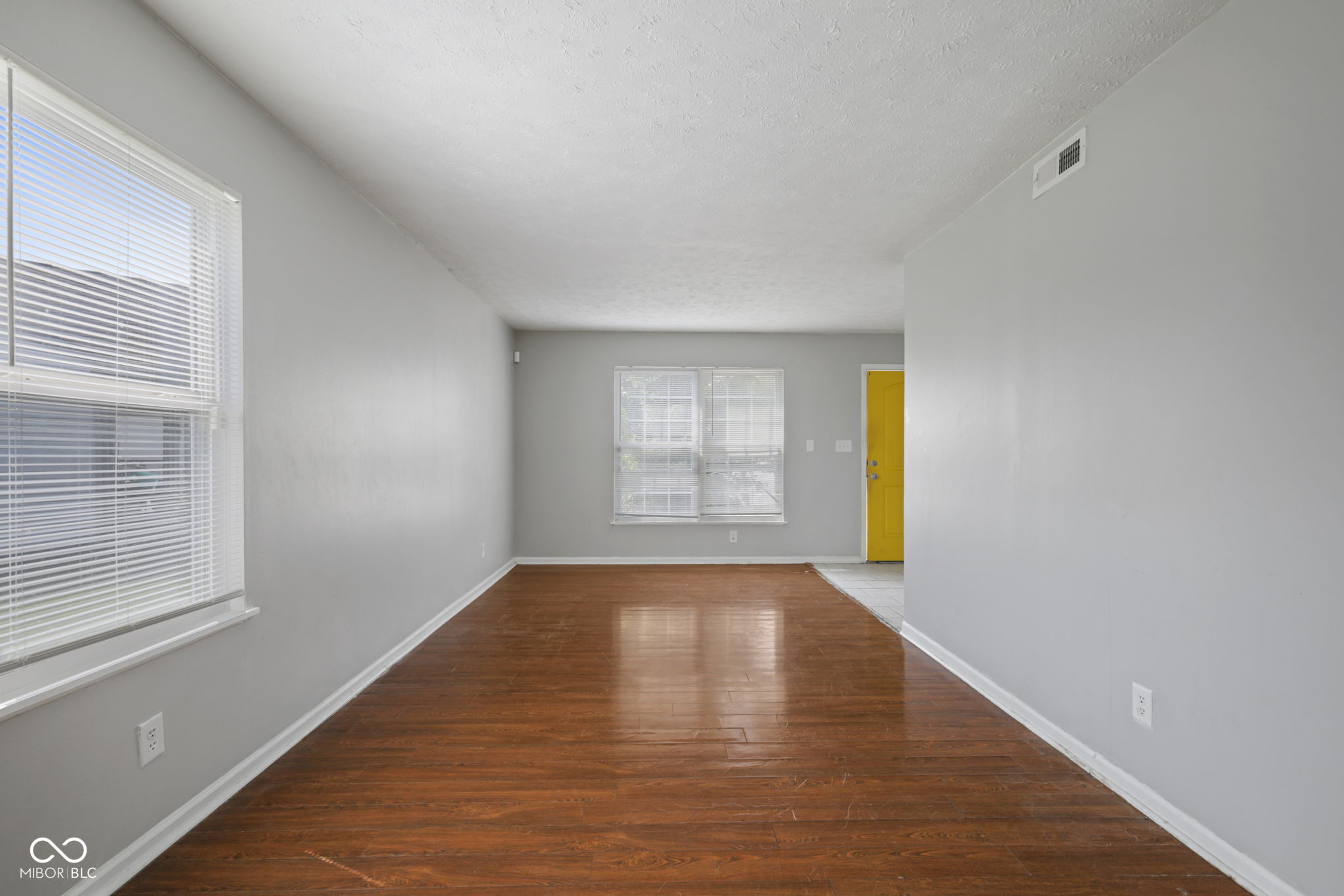 5504 Wheatstone Court Indianapolis, IN 46221 - Photo 6 of 37 Gallery Image 6