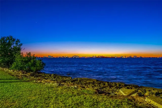 $575,000 | 1268 Robin Hood Lane, Dunedin, FL 34698