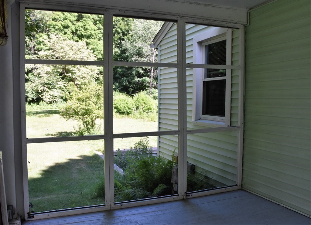 11 Fabyan Road Dudley, MA 01571 - Photo 14 of 40 Gallery Image 14