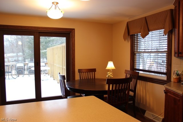 4711 Magnolia Road Northeast Canton, OH 44705 - Photo 6 of 24 Gallery Image 6