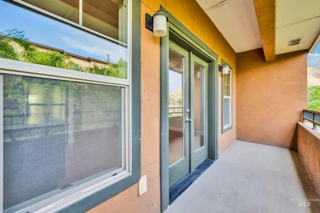 $605,000 | 3853 North Garden Center Way, Boise, ID 83703