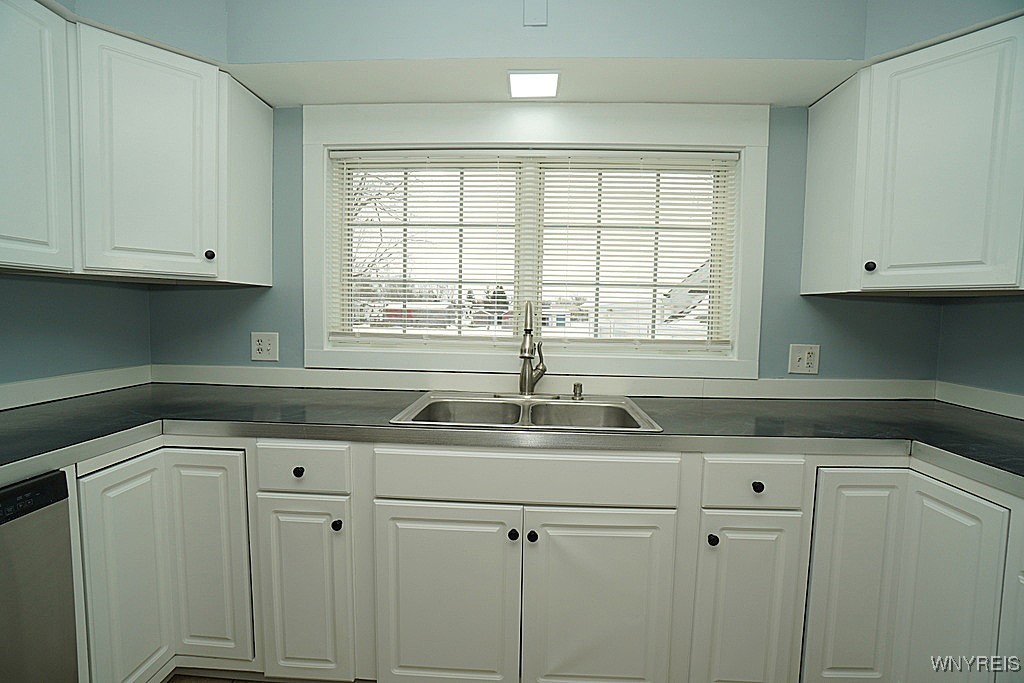 6182 Royalton Center Road Royalton, NY 14001 - Photo 16 of 33